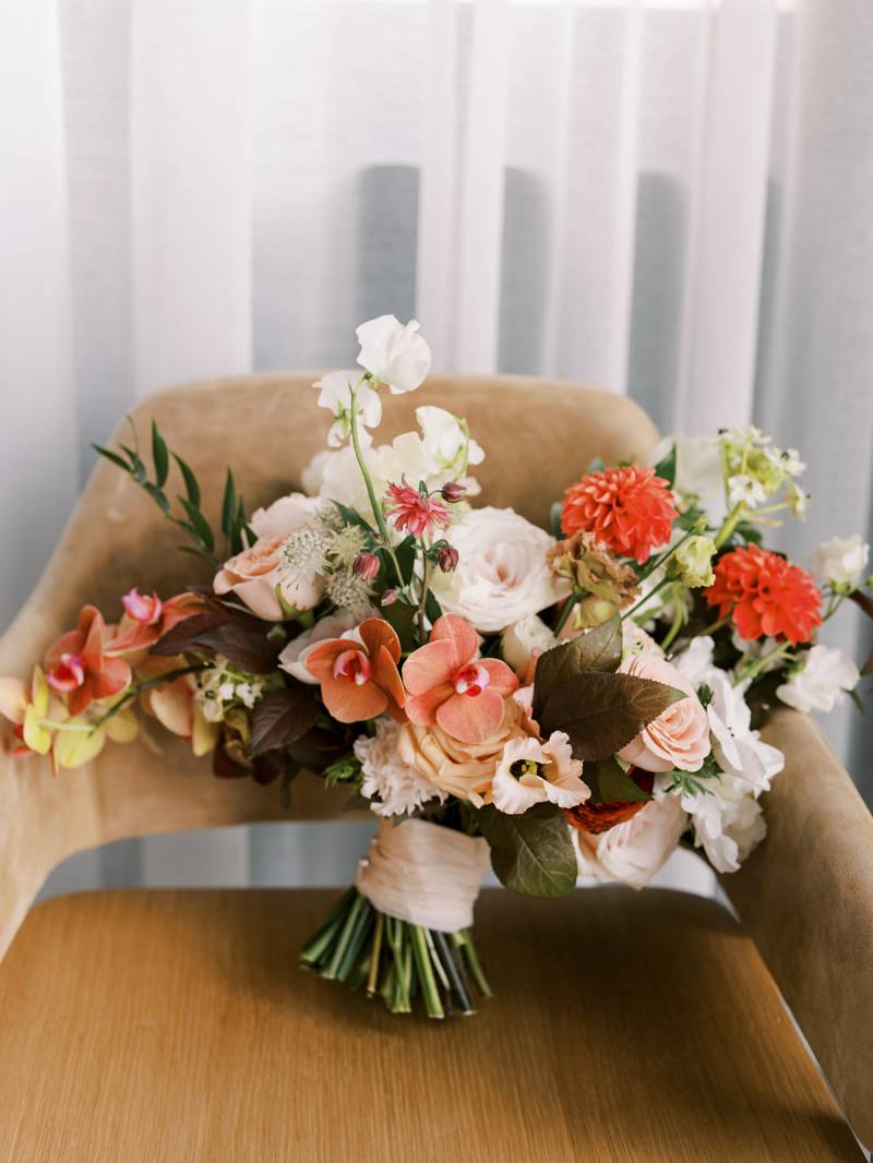 1205745-49993-l-56483U7umYmY