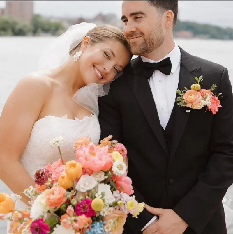 1231731-36012-l-56483zYPUVEH