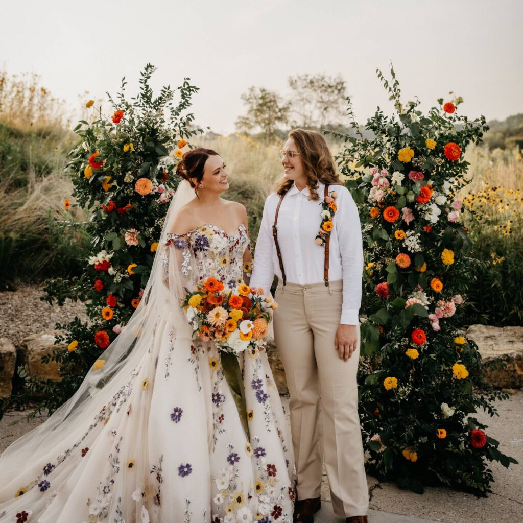 A COLORFUL WILDFLOWER-INSPIRED LGBTQ+ WEDDING DESIGN AT THE OCTAGON BARN IN SOUTHERN WISCONSIN