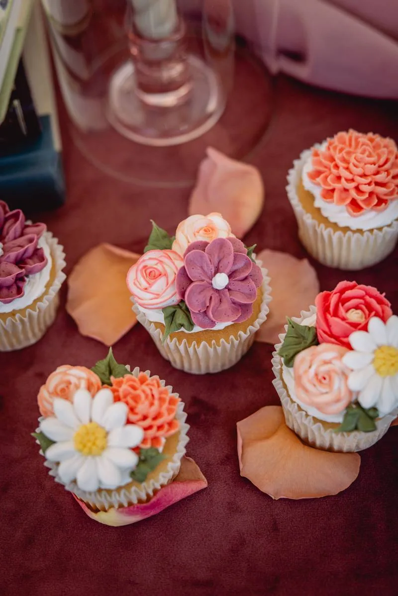 1237789-51627-l-56483e6u8YRe