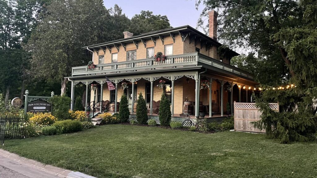 Iron Amethyst Inn