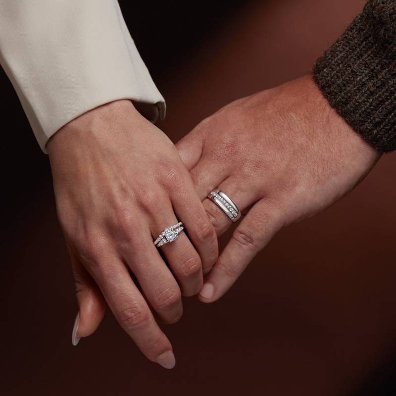 1188625-50104-l-56483AhuVuHe