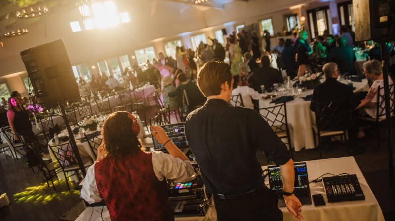 1194117-50244-l-56483ARAMe5E