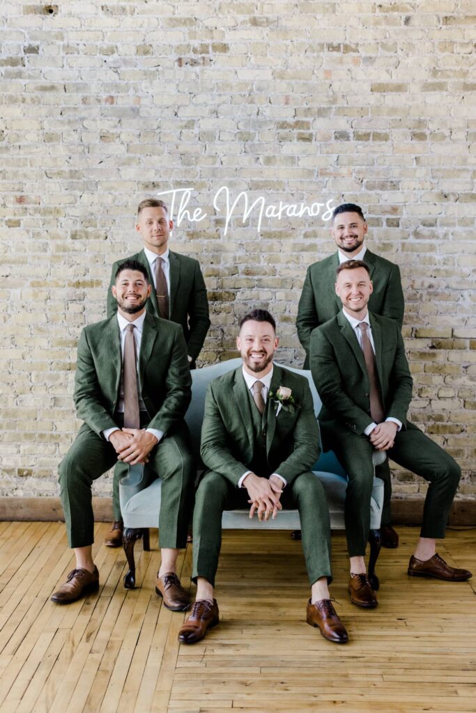 FORMALWEAR LOOKS TO INSPIRE YOUR WEDDING DAY FASHION