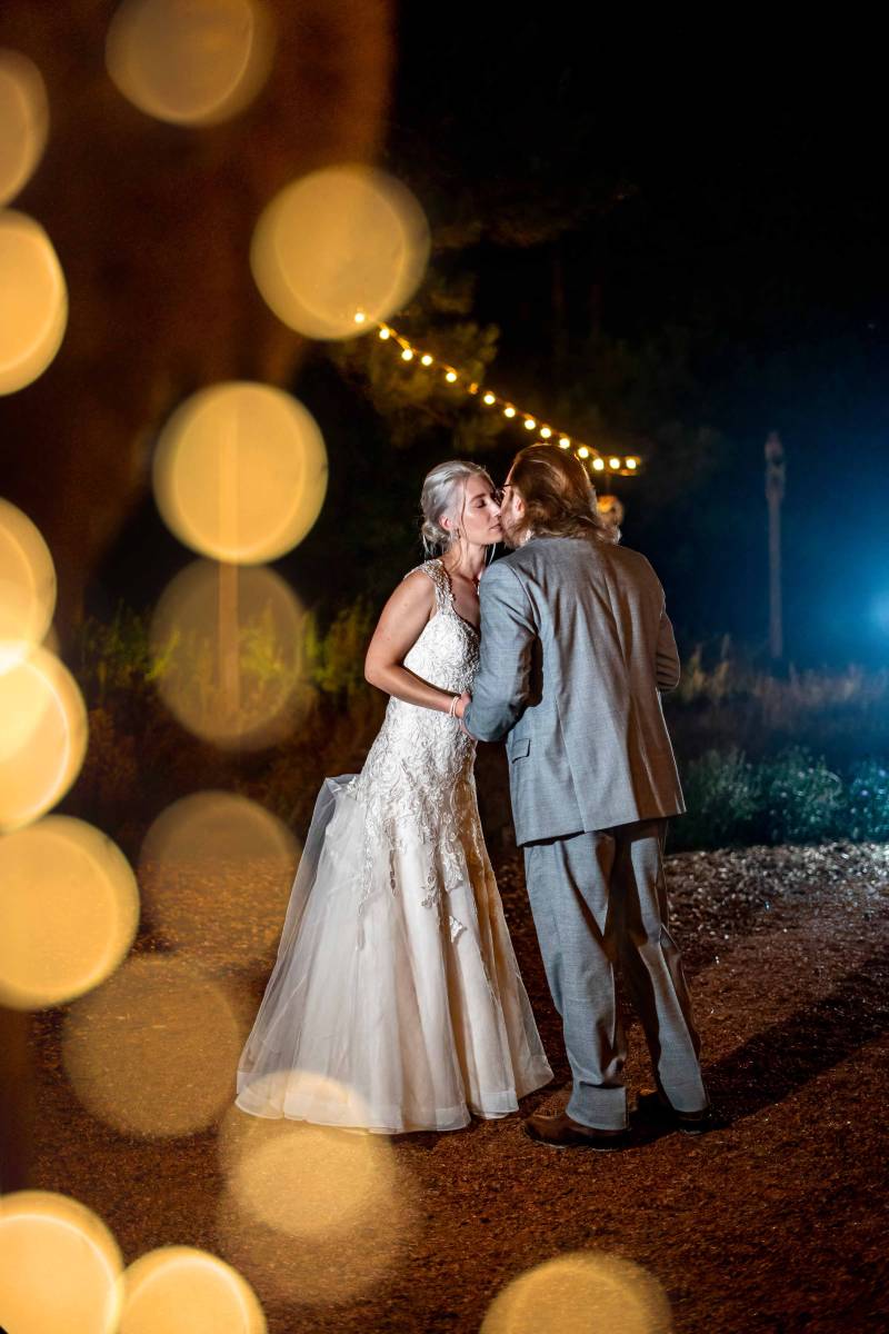 1204055-50565-l-564832ARaNYZ