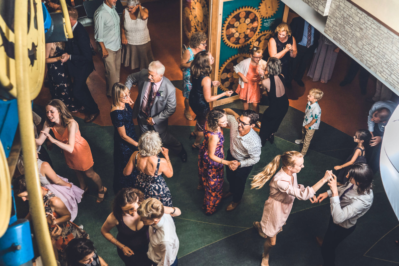 1204124-22639-l-56483a2AXYGu