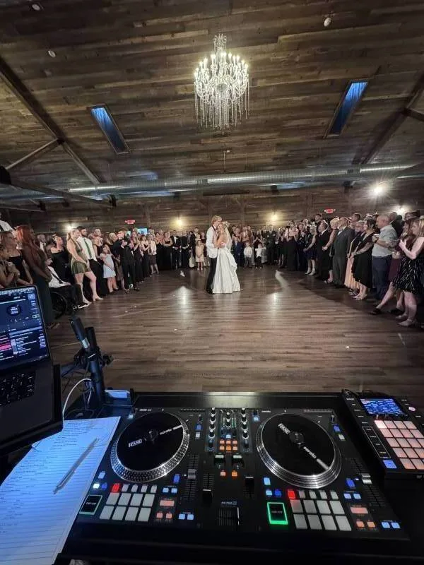 1234651-14732-l-56483yDYTyRU