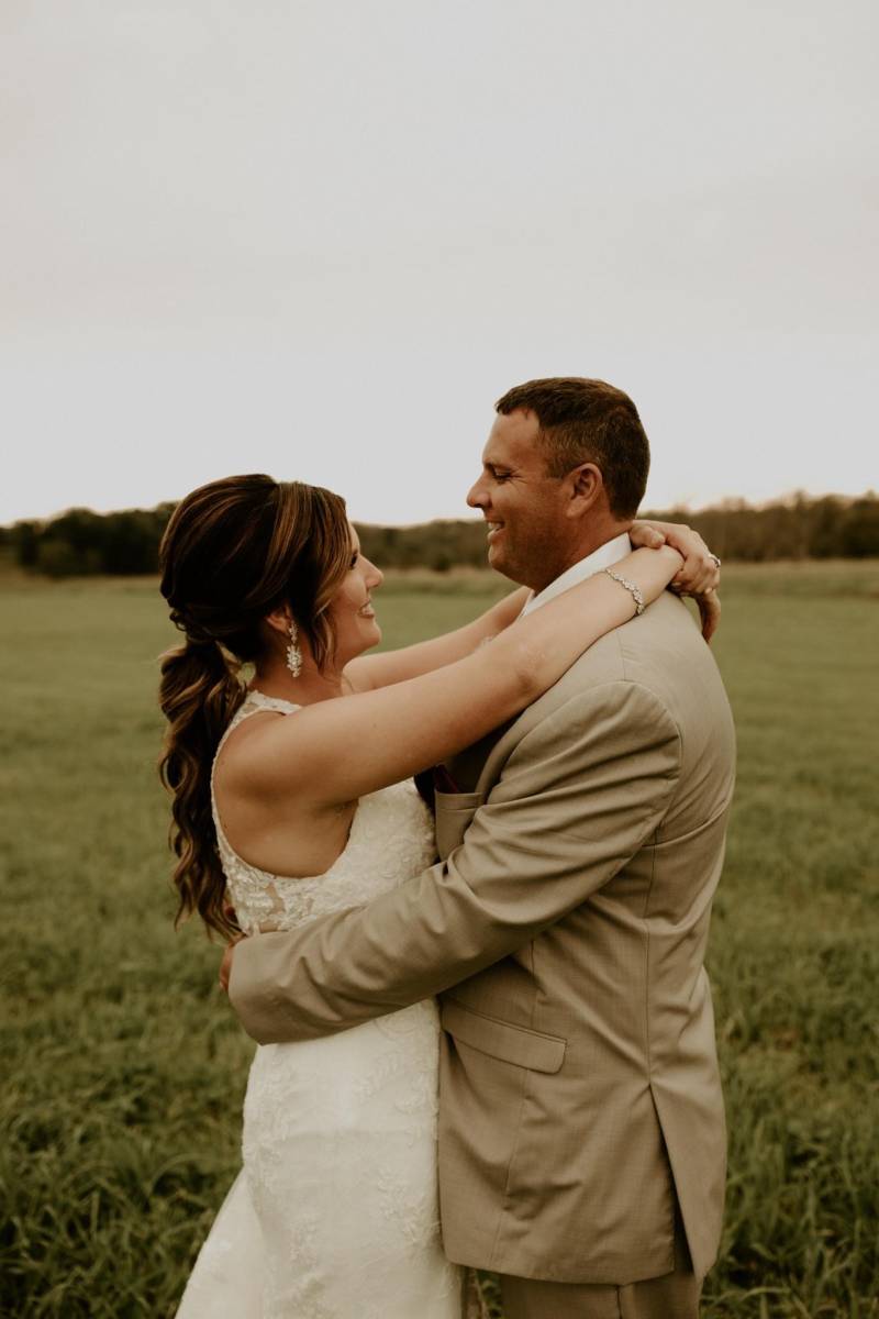 1212534-41572-l-56483AdYbEqU