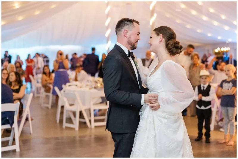 1233762-38404-l-56483yWyVutu