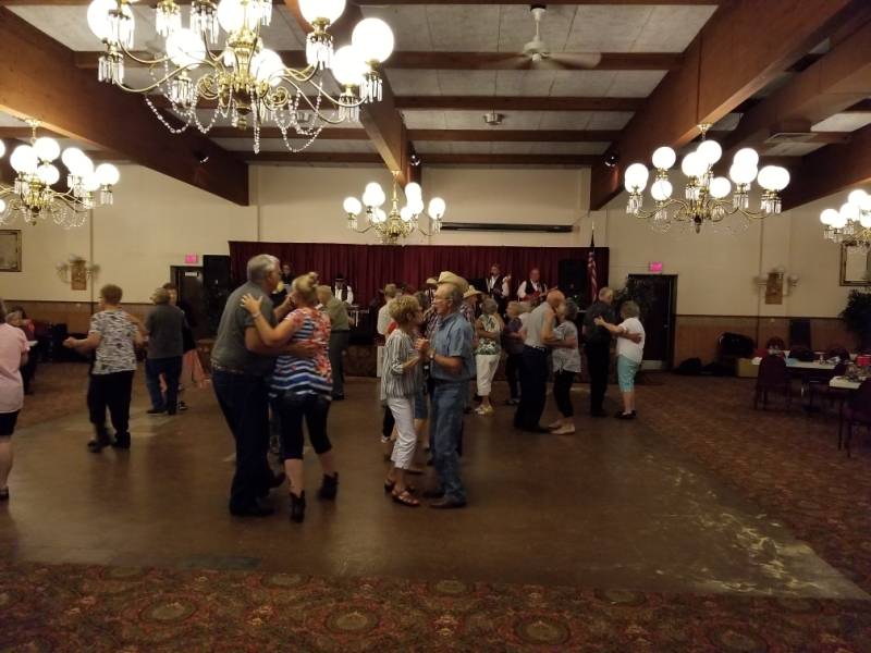 1213191-50783-l-56483UQebAJA