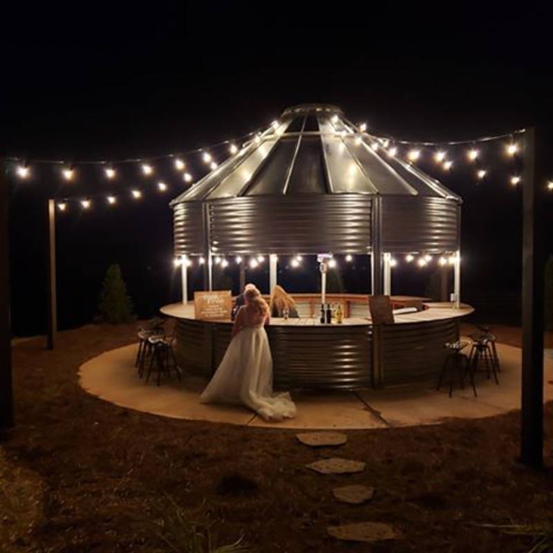 1186735-49073-l-56483ESaNUja