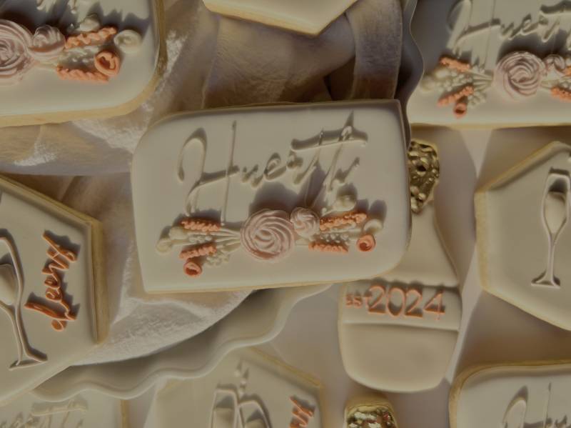 1216190-50857-l-56483apULaRa