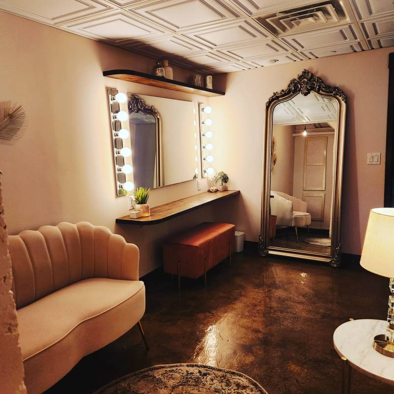 1217906-50888-l-56483Anegaje