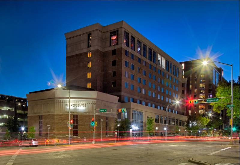 1218002-50893-l-56483YMaRuVY