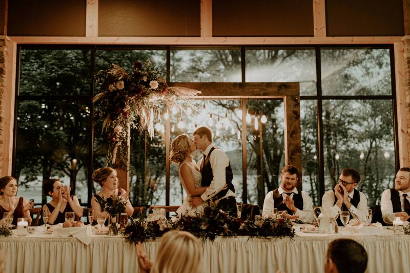 1220628-50968-l-56483eqEdYSy