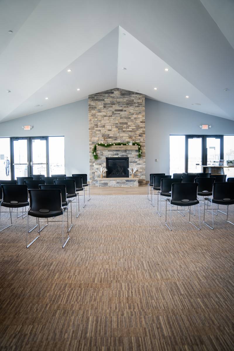 1221108-50987-l-56483vAGA3yQ