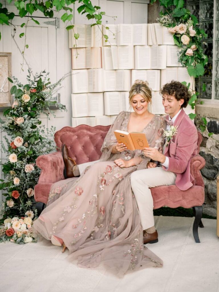SOFT + ROMANTIC LITERARY COTTAGECORE WEDDING INSPIRATION AT VINTAGE FIELDS IN COLUMBUS, WISCONSIN