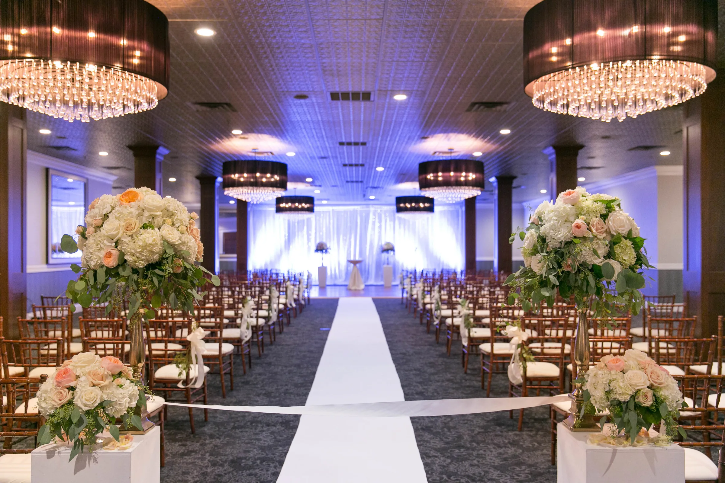Delafield-Hotel-Wedding-event-venue-southern-Wisconsin-