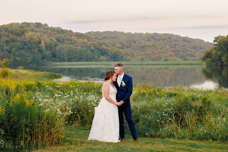 1225530-51148-l-56483bububYX