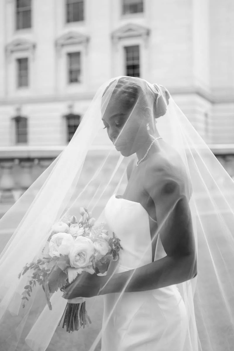 1232119-51387-l-56483DenYgA7