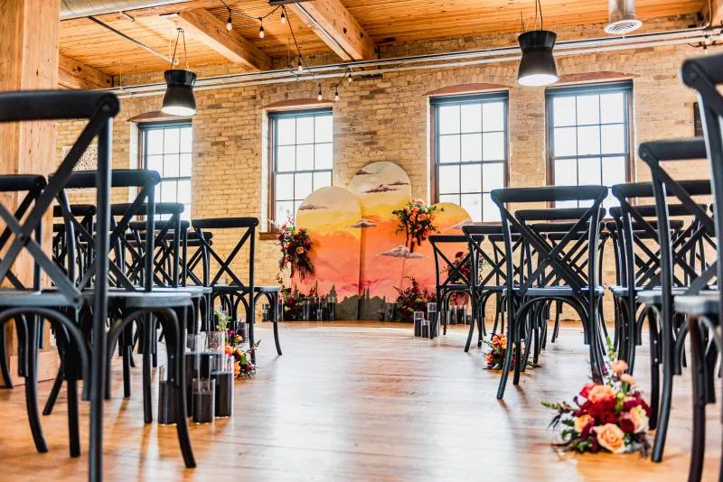 1234208-51468-l-56483HUGaSA5