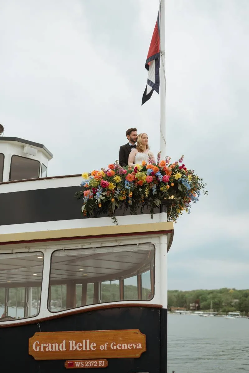 1234595-51486-l-56483anAVUpa