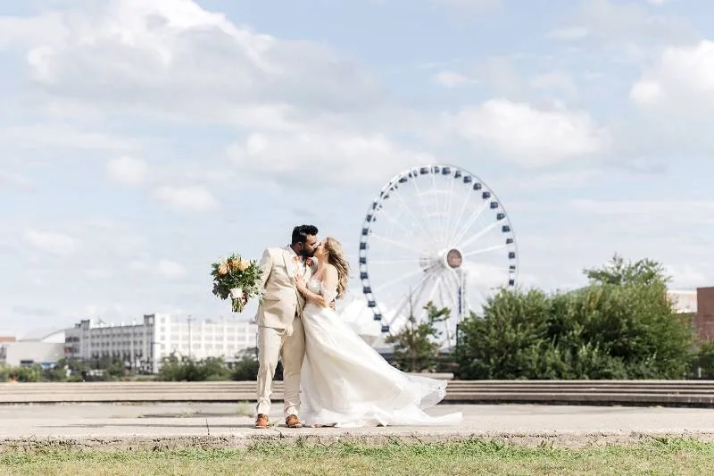 1235794-51486-l-56483UdUByRE