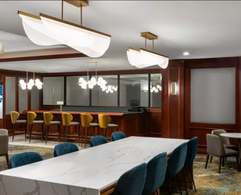 1236697-51579-l-56483yqy9A9U