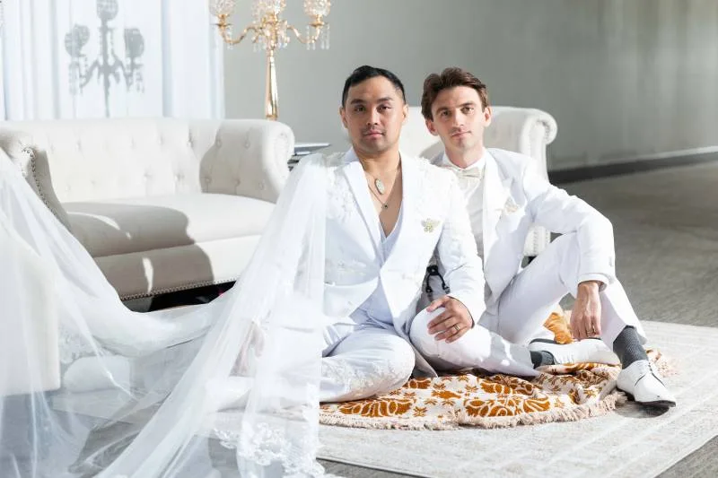 1236801-51583-l-56483WUnezuB