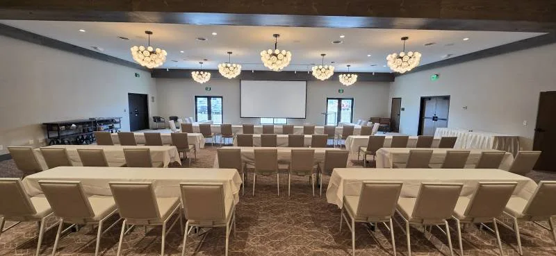 1236866-51589-l-56483AbaTuQa