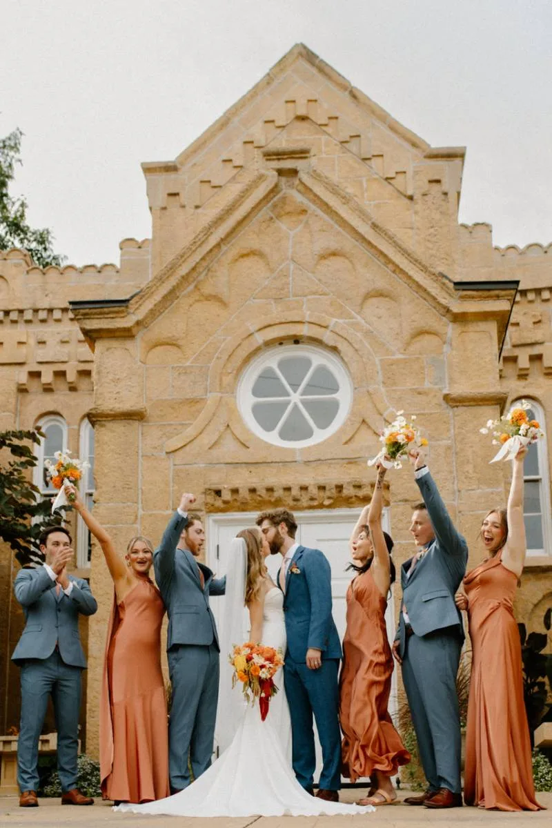 1236924-51594-l-56483mehybAj