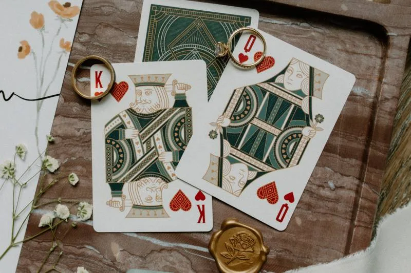 1236926-51594-l-564838a2y2E4