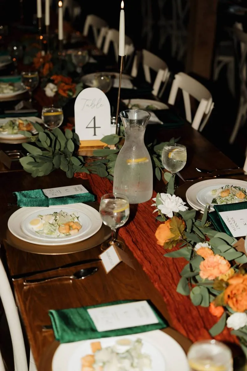 1236998-51599-l-56483anUWU6E