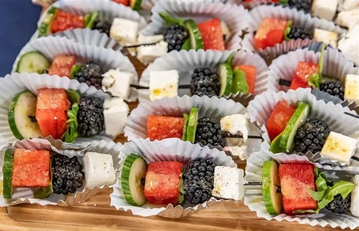 1237301-51605-l-AXeGyty