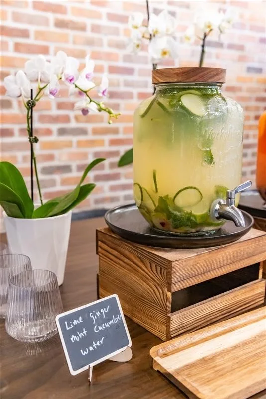 1237304-51605-l-NazuRet