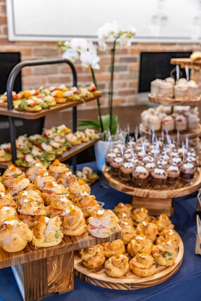 1237309-51605-l-564833AqEdaW