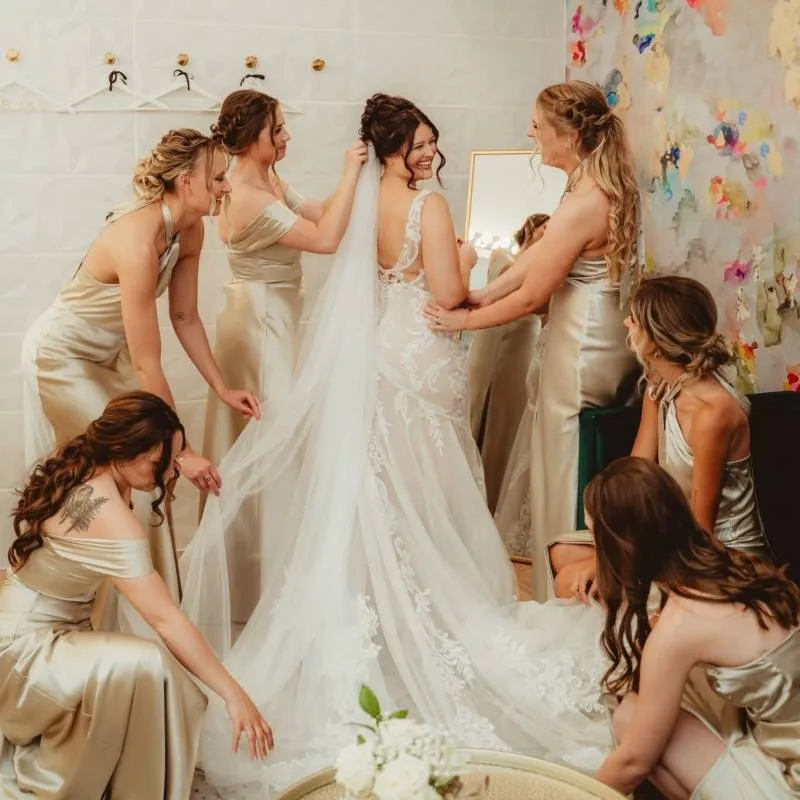 1237847-51638-l-564832Eqy9yq