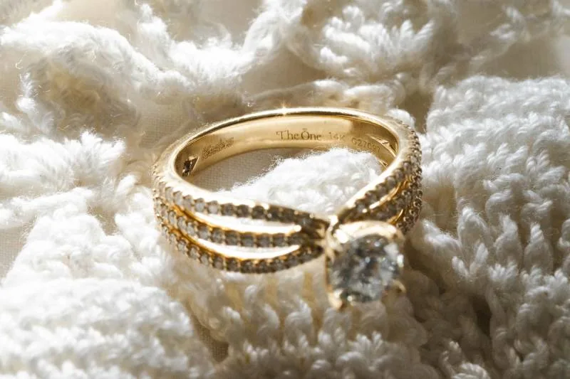 1238026-51647-l-56483EJUgasy