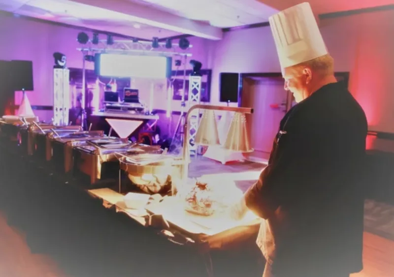 1238450-51660-l-56483saXyPut