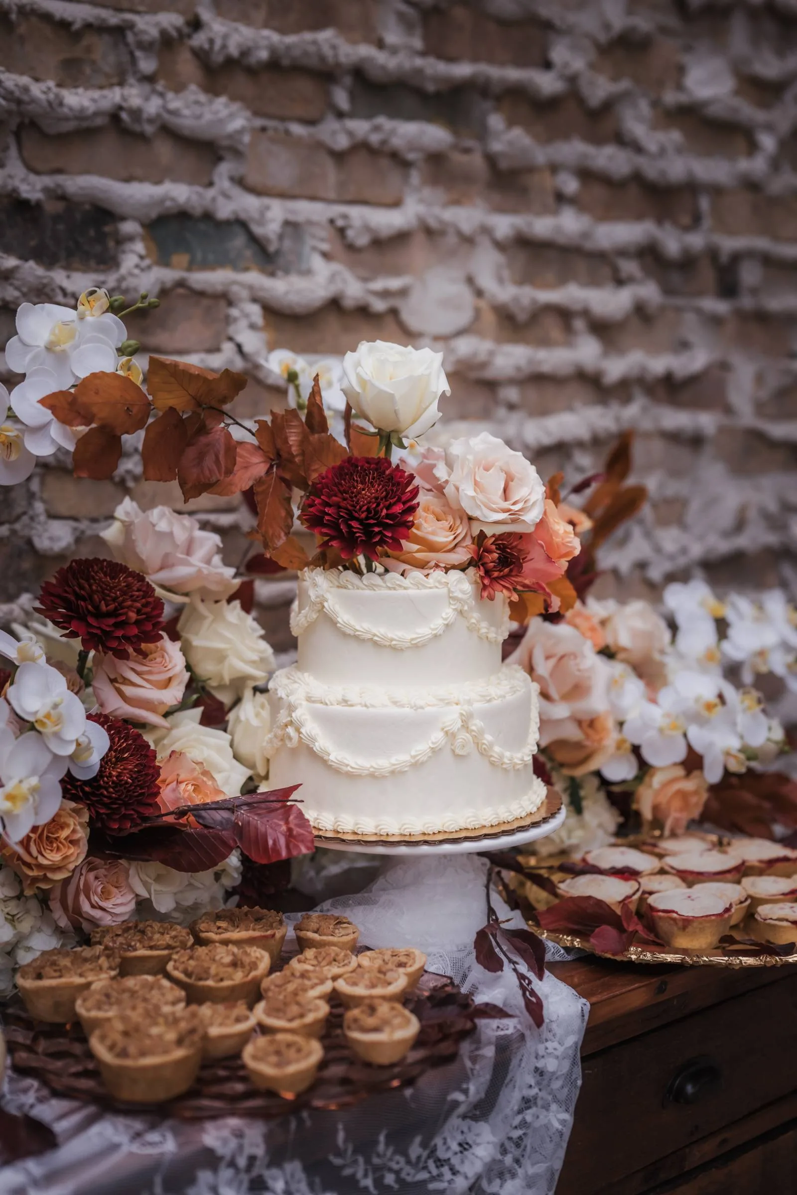 Autumn Allure: Vintage Meets Modern Inspiration at Guilded Grey Events