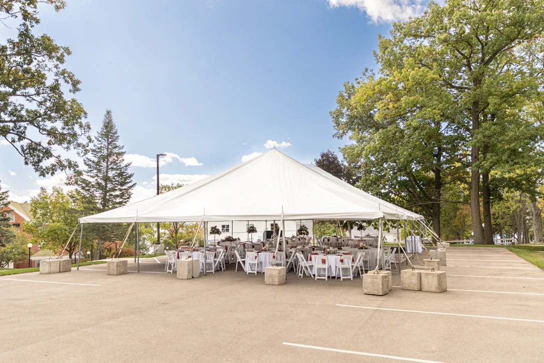 D&S-Party-Tent-Rentals-Baraboo-Wisconsin-Dells-1