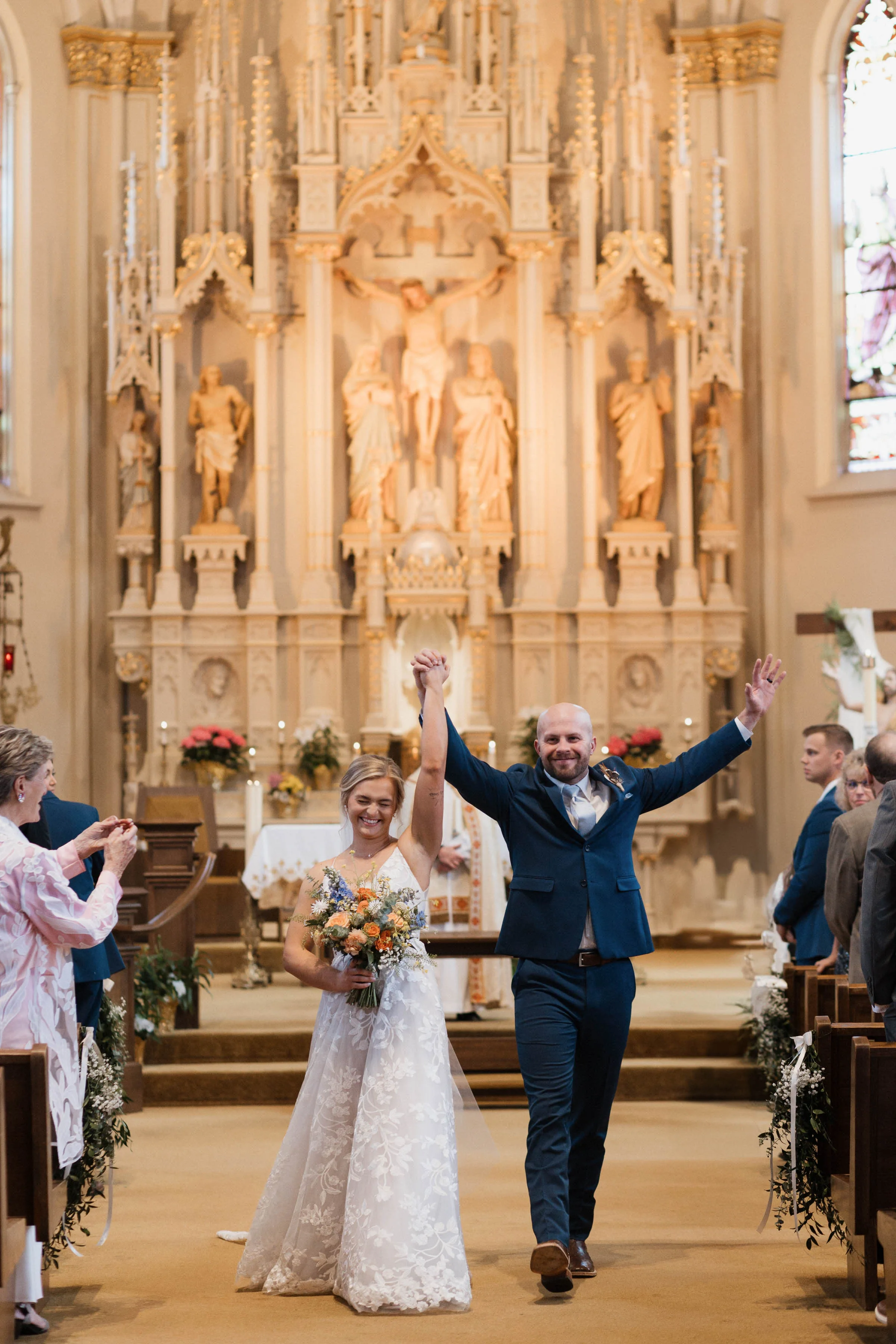 Shelby-D-Photography-wedding-photographer-Arena-Wisconsin-1