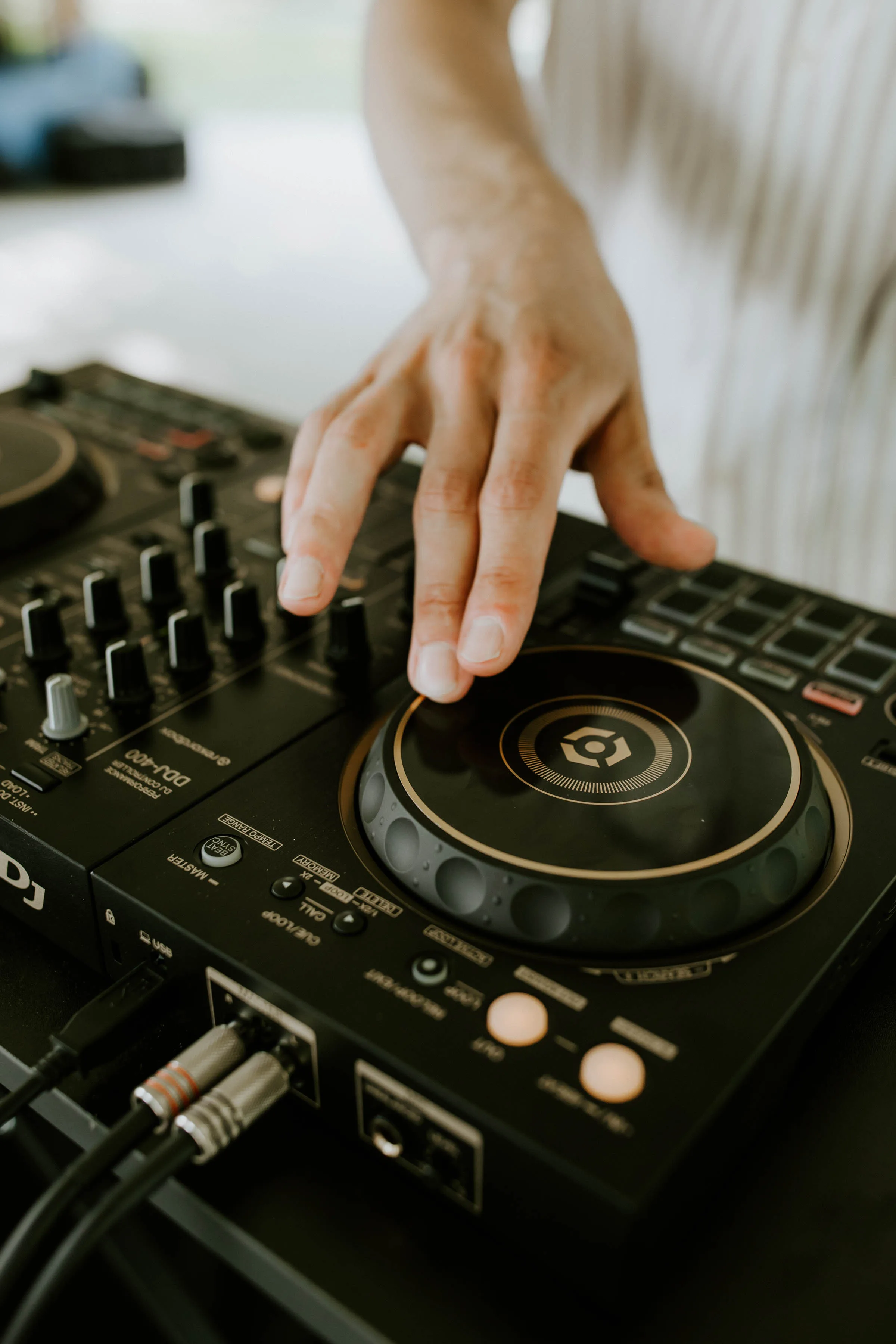 Turia-DJ-Service-Josiah-Zanghi-wedding-event-dj-Southern-Wisconsin-3