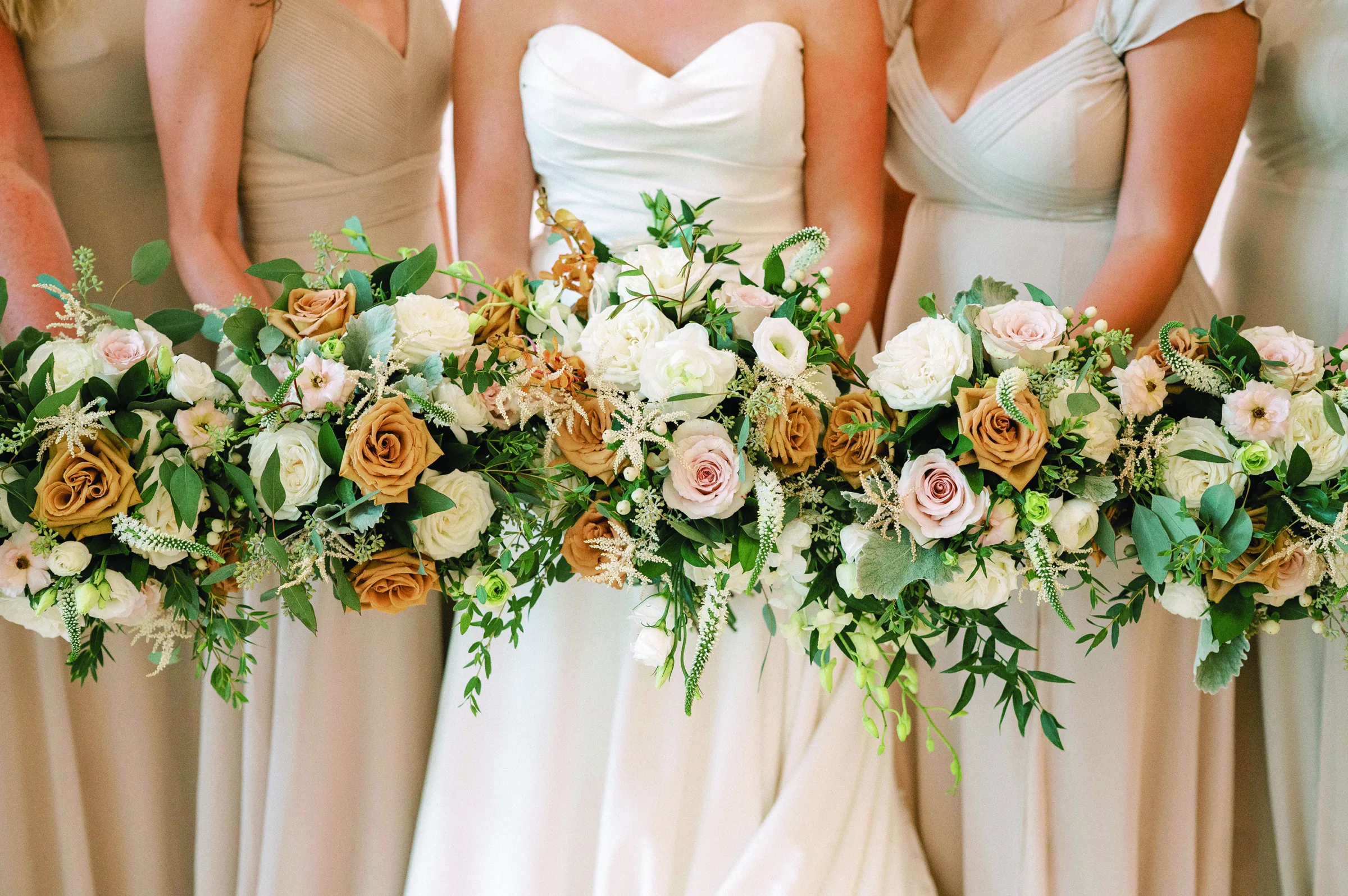 11 Dreamy Summer Wedding Arrangements from Madison Area Florists