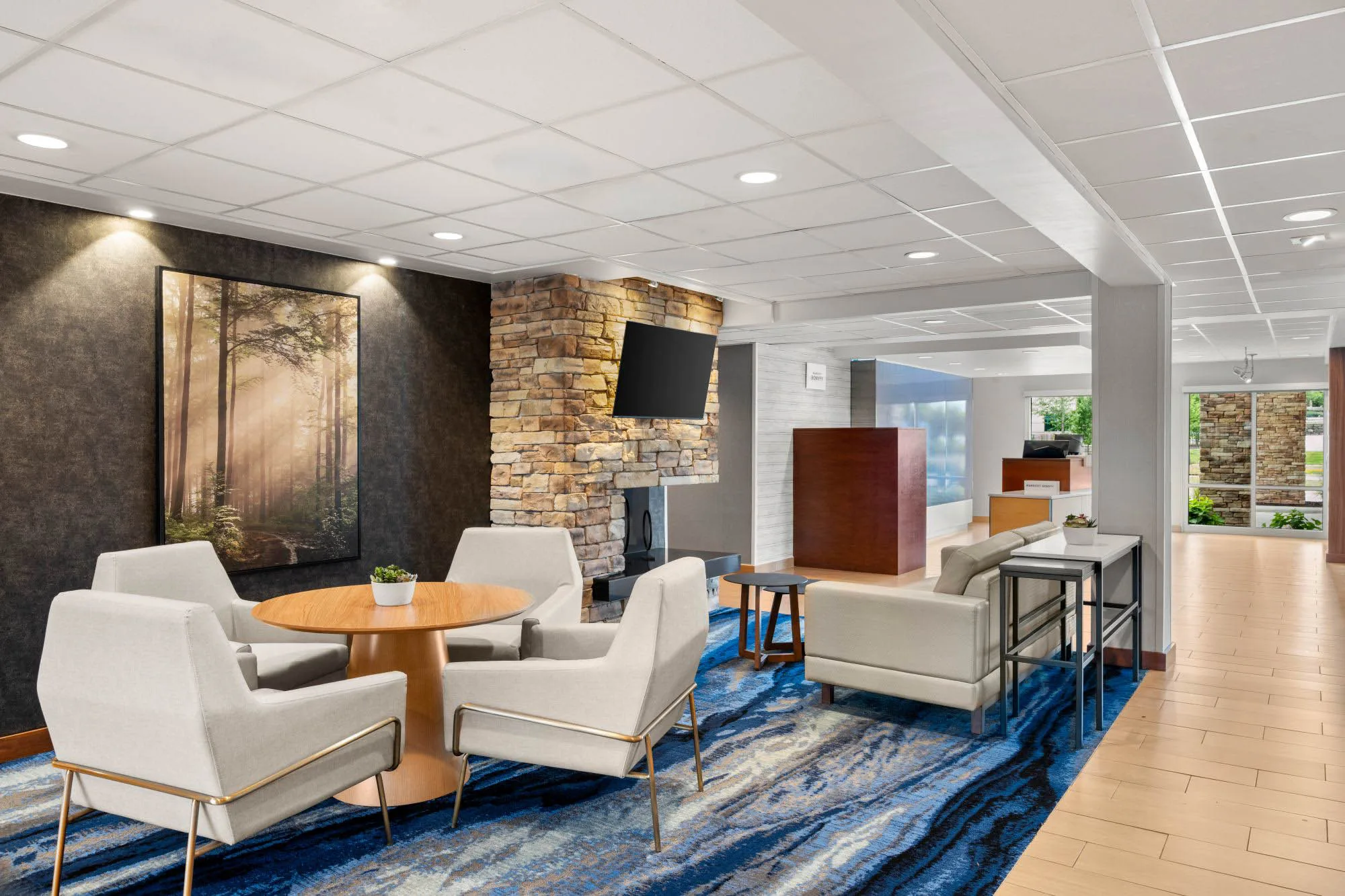 Radhe-Hotels-guest-accommodations-Marriot-Middleton-Comfort-Inn-Suites-Madison-airport-Four-Point-Sheraton-Appleton-hotels-Wisconsin-Rooms-1