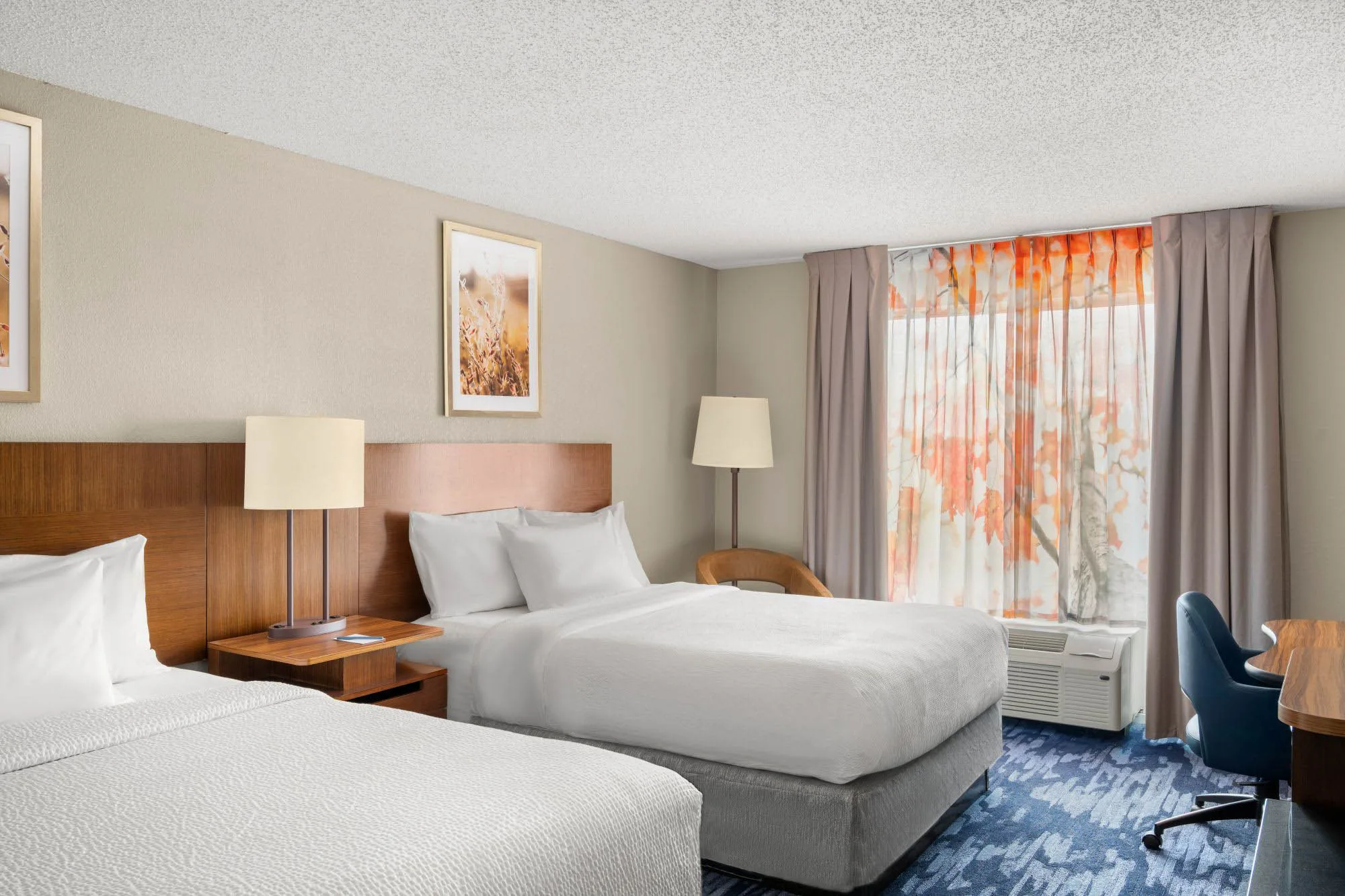 Radhe-Hotels-guest-accommodations-Marriot-Middleton-Comfort-Inn-Suites-Madison-airport-Four-Point-Sheraton-Appleton-hotels-Wisconsin-Rooms-2